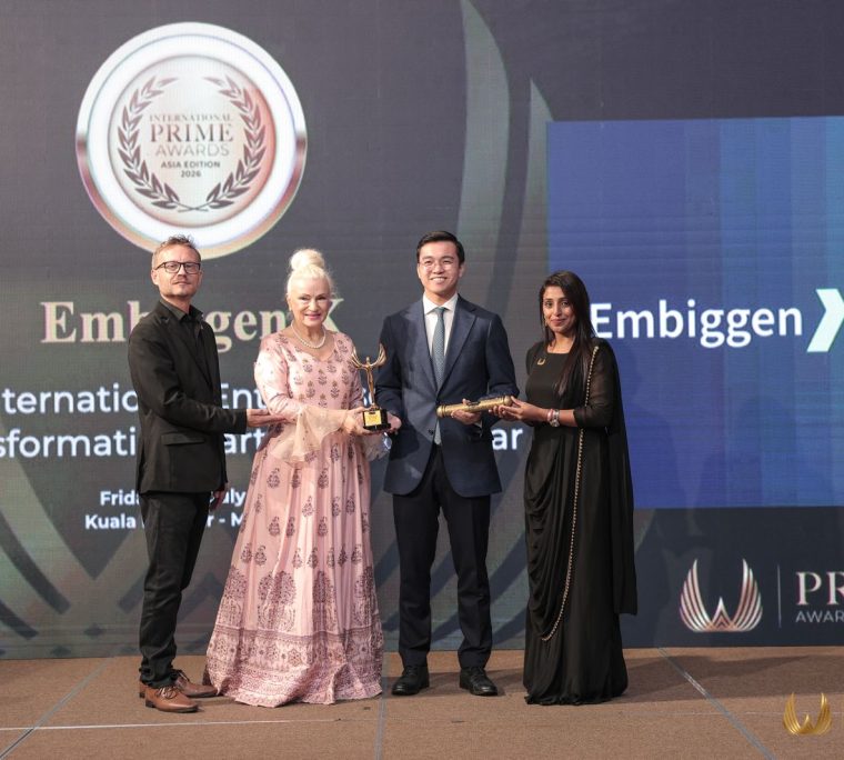 Embiggen X representatives receiving International Prime Awards Asia 2026